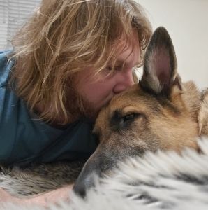 Meet your Posher, Jason